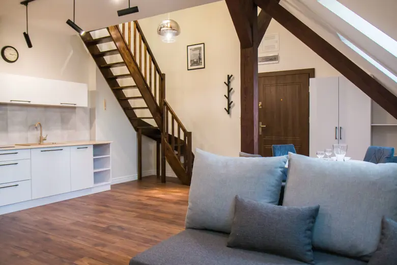 Old Bridge View by Rentoom