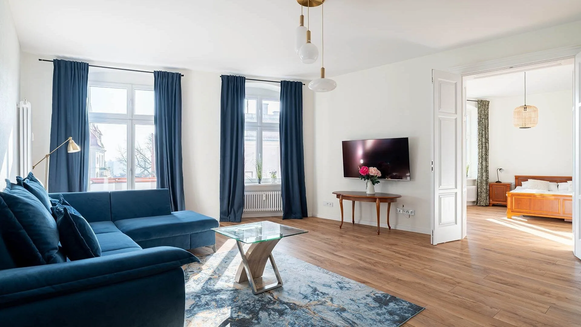 Apartament w Toruniu z dwiema łazienkami – dla kogo to praktyczne rozwiązanie?